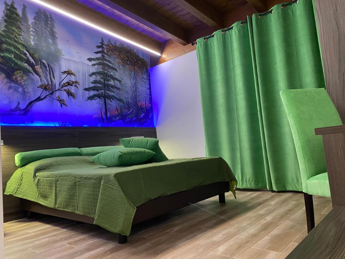Oasilandia Bed & Breakfast Dorno Exterior photo